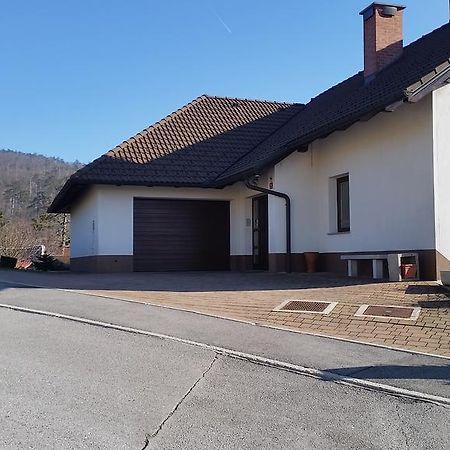 Apartment Beks Постойна Екстер'єр фото