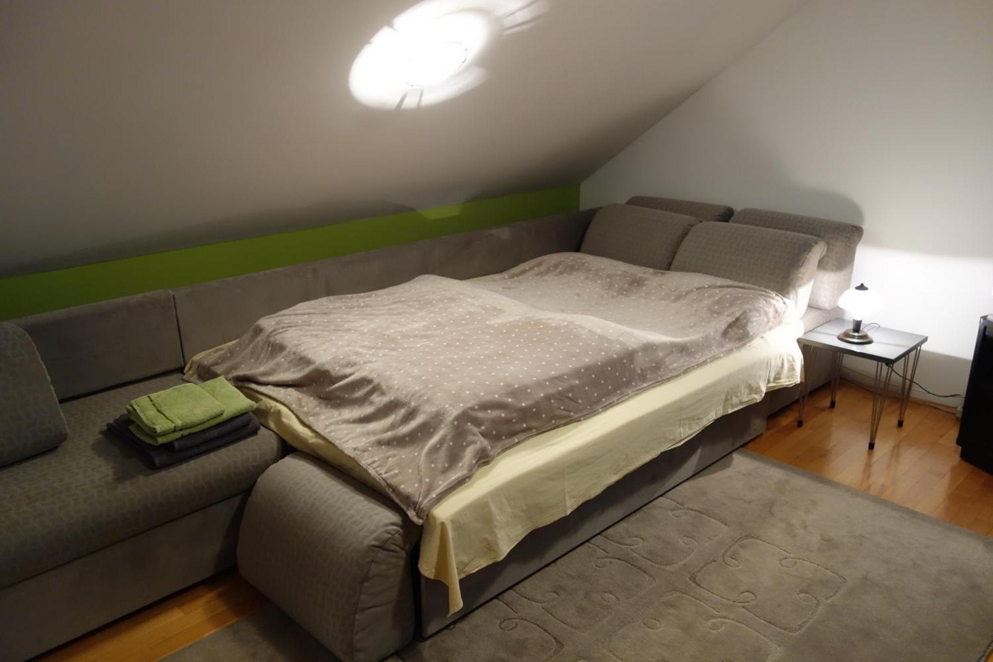 Apartment Beks Постойна Екстер'єр фото