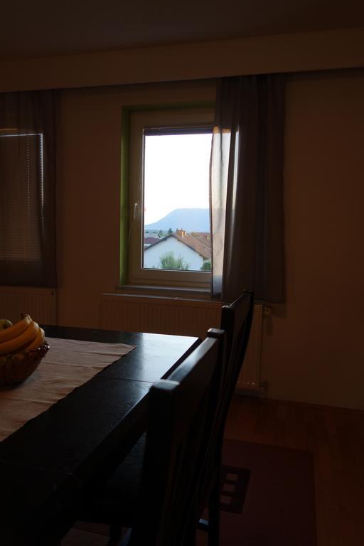 Apartment Beks Постойна Екстер'єр фото