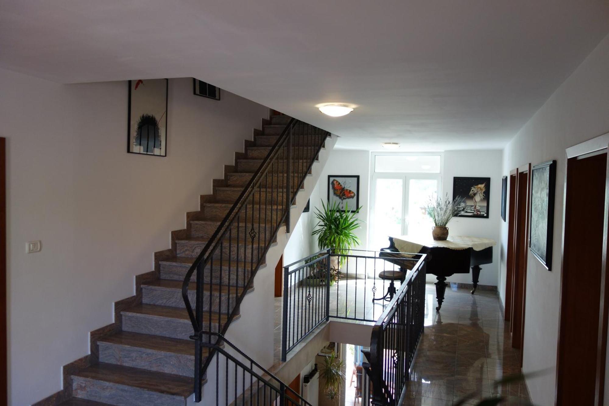 Apartment Beks Постойна Екстер'єр фото